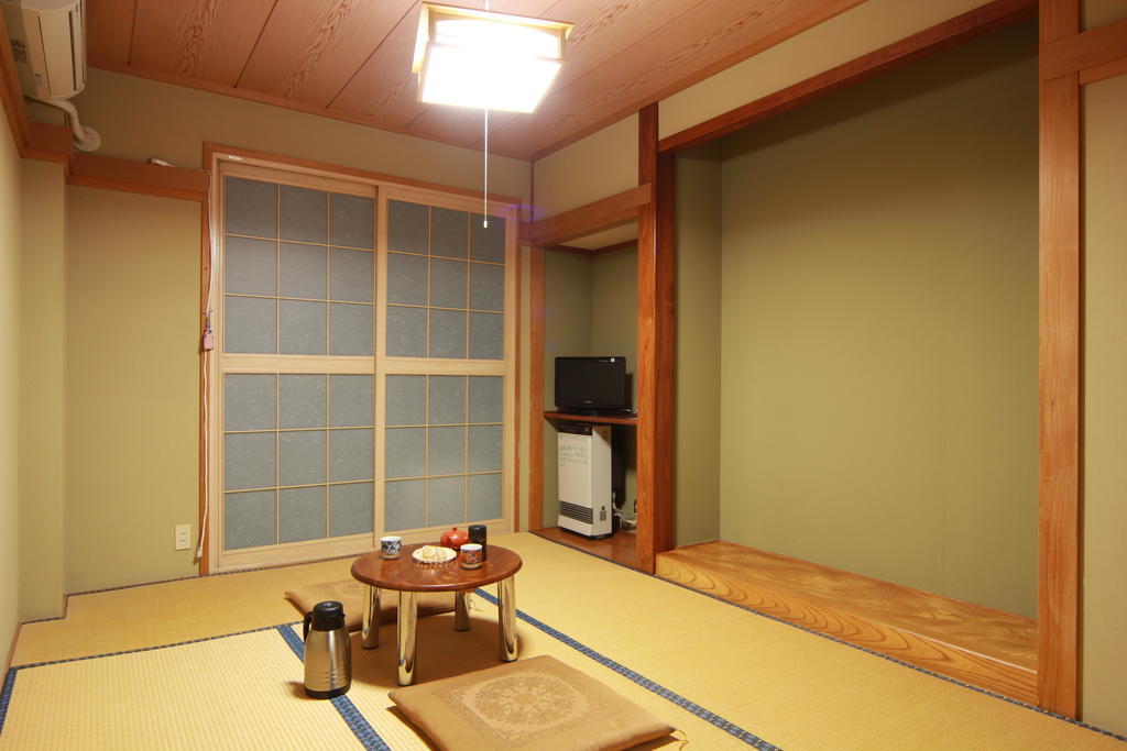 Sunrise Meiji-Ya Nozawa Bilik gambar