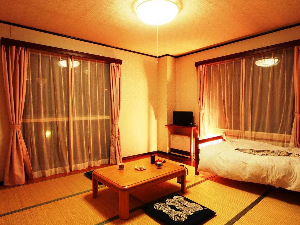 Sunrise Meiji-Ya Nozawa Luaran gambar